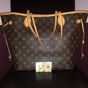 Louis Vuitton Neverfull Monogram MM